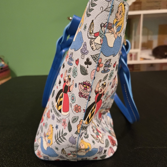 Dooney & Bourke Alice in Wonderland Tote Bag Multicolor NWOT - Picture 14 of 16